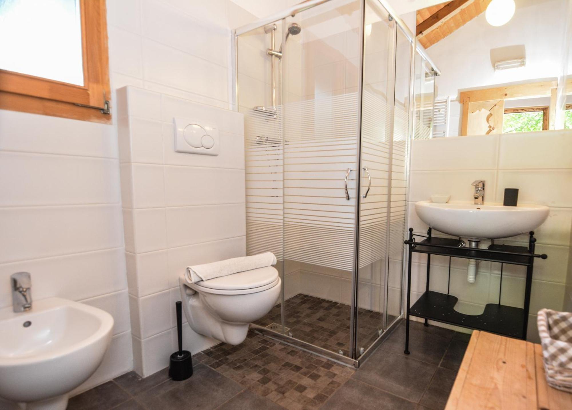 Agritur Airone Bed & Camping Levico Terme Camera foto