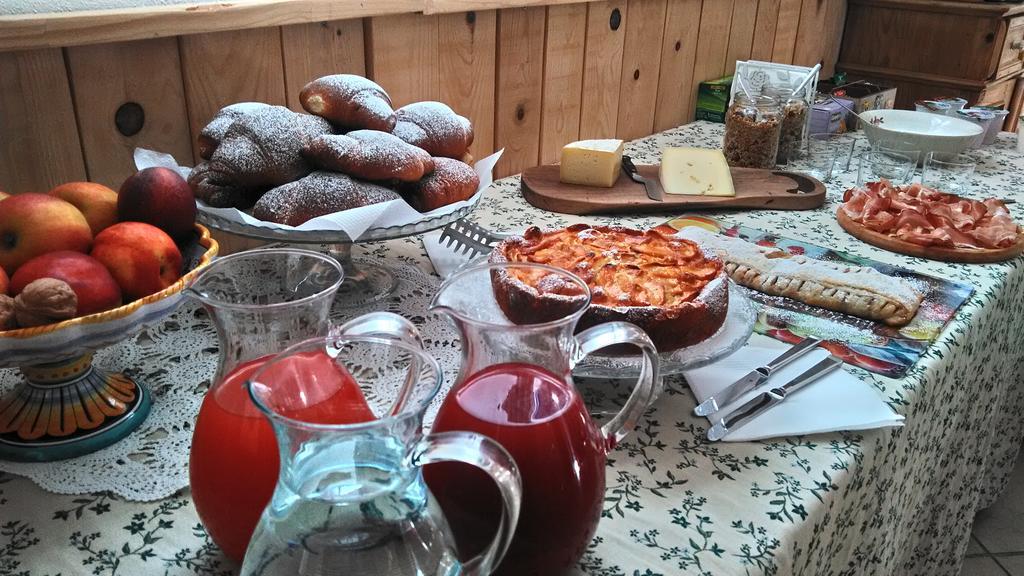 Agritur Airone Bed & Camping Levico Terme Esterno foto